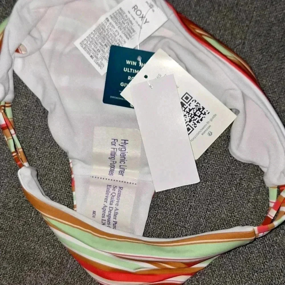 NWT Roxy Bikini Bottom - Picture 3 of 4